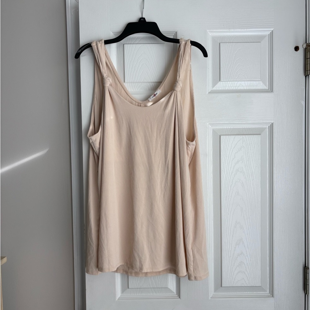 Chic Beige Women's Tank Top